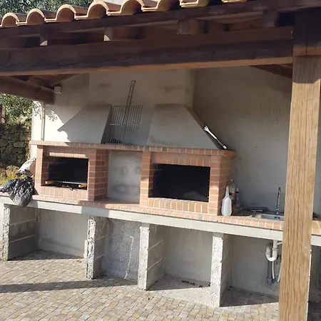 Апартаменты Charming In Matas With Pool And Jacuzzi Matas (Santarem)